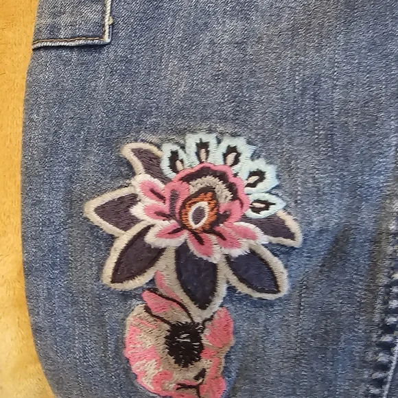 For the Republic Denim patches straight skinny leg size 8/28 ✨️Pre-owned - Picture 2 of 10
